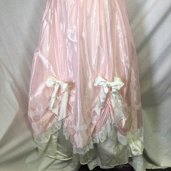 Gunne Sax by Jessica McClintock VTG 80’s Pink Gown w/Lace Details Cottagecore